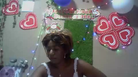 verronique1511 online show from December 14, 8:20 am