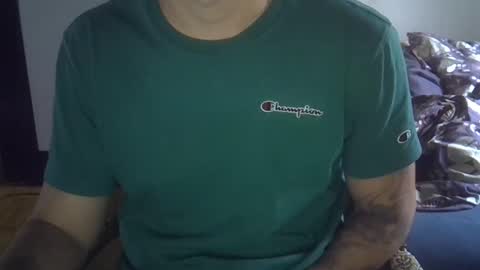 Snapshot of veryhotpervert chatting on February 15, 9:08 am veryhotpervert online show from February 15, 9:08 am