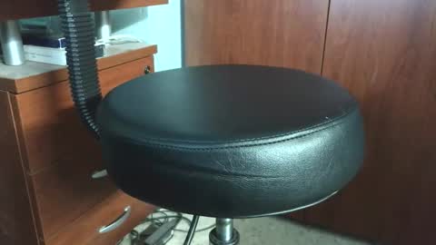 Erik online show from February 25, 8:13 am