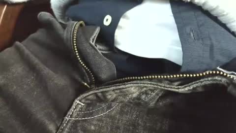 Erik online show from April 2, 8:12 am