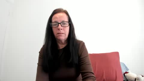 verysassypeachgoddess online show from January 10, 3:25 pm