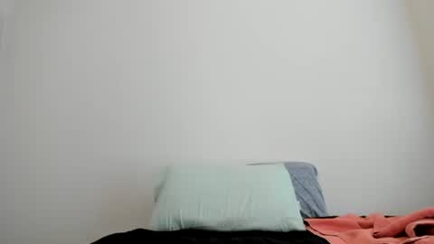 verysassypeachgoddess online show from March 24, 1:27 pm