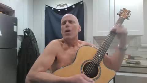 Snapshot of verysmallpeni chatting on January 1, 6:58 am verysmallpeni online show from January 1, 6:58 am