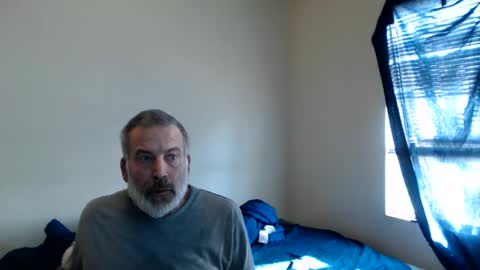 Snapshot of veryveryhairmanindenver chatting on May 26, 12:06 am hairy man online show from May 26, 12:06 am