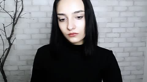 Ana online show from January 2, 2:35 pm