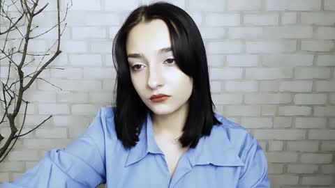 Ana online show from February 27, 8:06 am