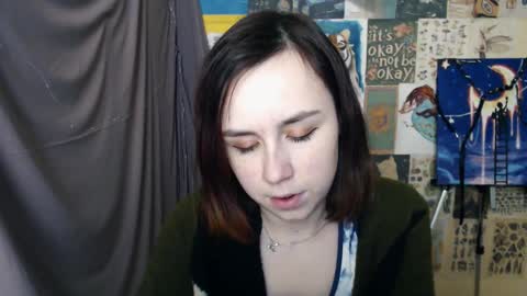 veryveryvery_shy online show from February 22, 9:34 am