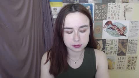 veryveryvery_shy online show from November 30, 6:12 pm