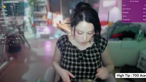 vesafine online show from April 9, 2:11 am