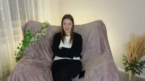 Snapshot of vespereidolon chatting on March 20, 3:39 pm Amelia online show from March 20, 3:39 pm