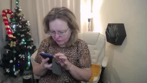 vestawoody online show from December 22, 7:27 am