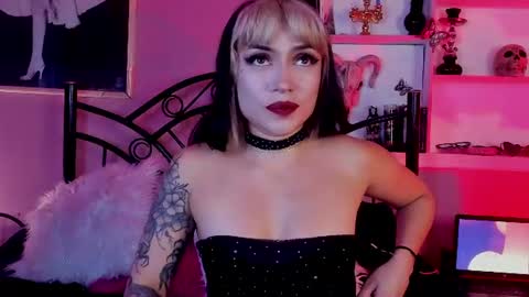 Vex online show from June 11, 8:29 pm
