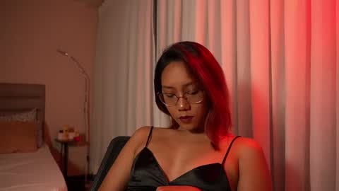 Snapshot of vexanyx chatting on May 8, 1:16 pm Vexa Nyx online show from May 8, 1:16 pm