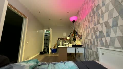 Snapshot of viablossom chatting on March 31, 10:48 am viablossom online show from March 31, 10:48 am