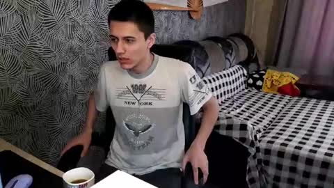 vialeras online show from February 14, 3:54 am