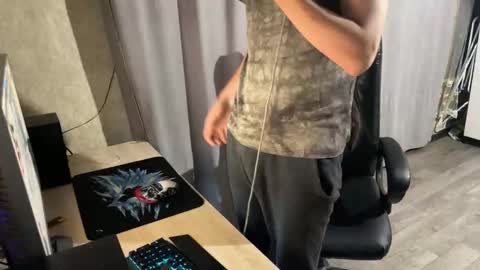 vialeras online show from September 24, 1:20 am