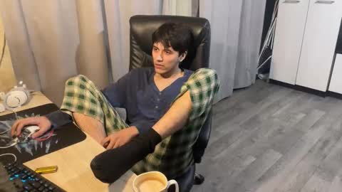 vialeras online show from November 11, 7:25 pm