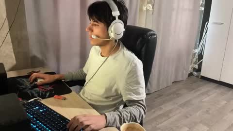 vialeras online show from December 1, 7:24 am