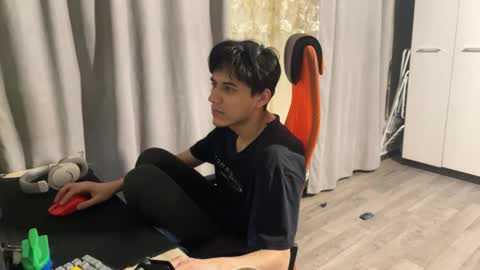 vialeras online show from February 9, 6:01 pm