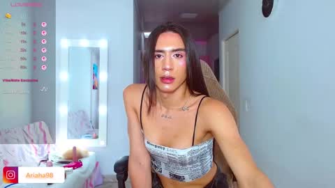 Ariana  online show from November 9, 8:07 pm