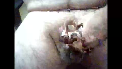 Snapshot of vic_manu chatting on December 13, 8:20 am vic_manu online show from December 13, 8:20 am