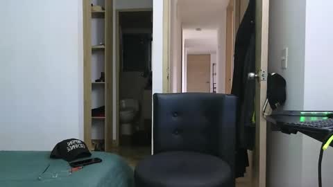 Victor cardenas online show from February 12, 9:43 pm