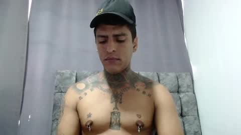 Snapshot of vicctorzc chatting on June 21, 9:06 pm Victor cardenas online show from June 21, 9:06 pm