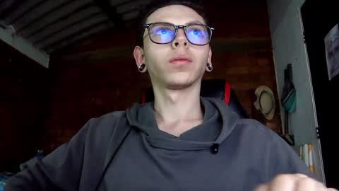 Vicent Brais online show from December 22, 5:12 am