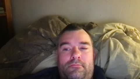 Snapshot of vich4444 chatting on February 6, 7:45 am vich4444 online show from February 6, 7:45 am