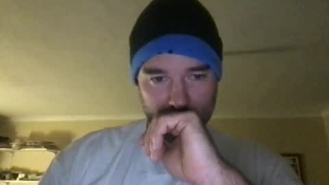 Snapshot of vich4444 chatting on February 8, 4:16 am vich4444 online show from February 8, 4:16 am