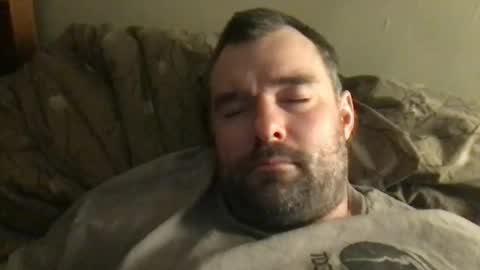 Snapshot of vich4444 chatting on February 12, 11:16 am vich4444 online show from February 12, 11:16 am