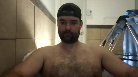 Snapshot of vich4444 chatting on February 13, 1:45 am vich4444 online show from February 13, 1:45 am