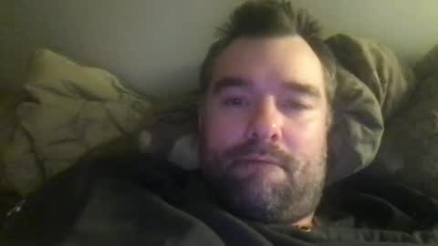 Snapshot of vich4444 chatting on March 15, 12:27 am vich4444 online show from March 15, 12:27 am