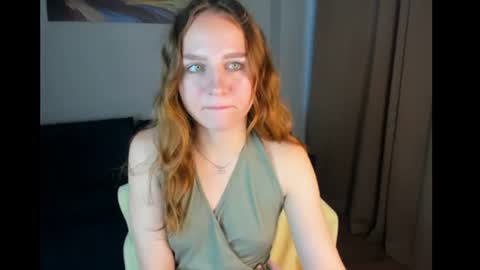 vicki_milles online show from July 29, 12:53 am