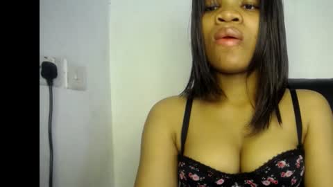Snapshot of vicky2good chatting on June 28, 7:53 pm Assy online show from June 28, 7:53 pm
