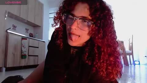 Snapshot of vicky_crazy chatting on January 3, 7:50 pm Vicky  online show from January 3, 7:50 pm