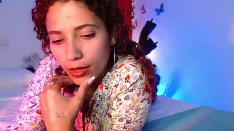 Snapshot of vicky_crazy chatting on January 8, 6:31 pm Vicky  online show from January 8, 6:31 pm