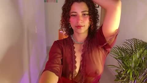 Snapshot of vicky_crazy chatting on February 1, 5:58 pm Vicky  online show from February 1, 5:58 pm