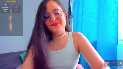 Vicky online show from July 7, 8:13 pm
