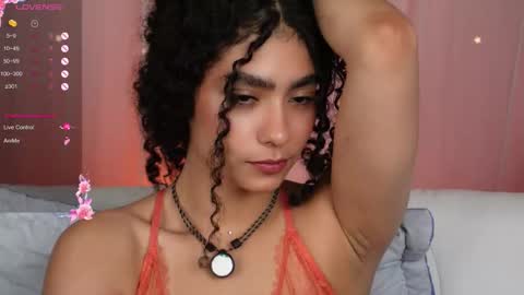 vicky_curly online show from October 6, 10:51 pm