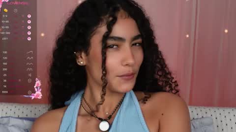 vicky_curly online show from October 10, 2:10 am