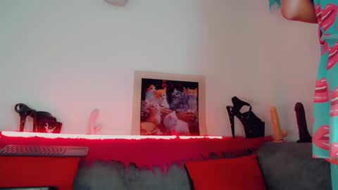 Snapshot of vicky_gill_ chatting on October 10, 9:36 pm vicky_gill_ online show from October 10, 9:36 pm