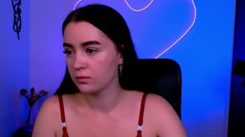 Snapshot of vicky_kim chatting on July 27, 7:21 pm vicky_kim online show from July 27, 7:21 pm