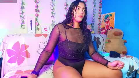 vicky_miller_05 online show from April 8, 7:14 pm