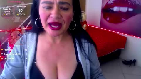 vicky_sexi online show from January 5, 5:27 pm