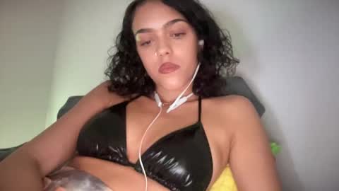 Goddess Victory  online show from February 4, 5:10 am