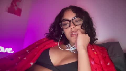 Goddess Victory  online show from February 23, 1:13 am