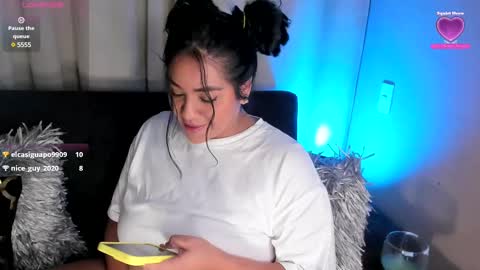 Snapshot of vicserna chatting on March 12, 1:47 am Victoria Serna online show from March 12, 1:47 am