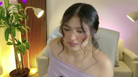 victoria online show from April 8, 1:55 pm