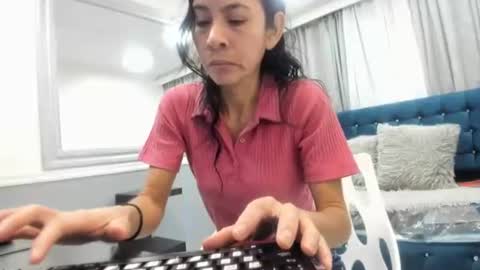 Victoria  grey  online show from April 29, 8:04 pm